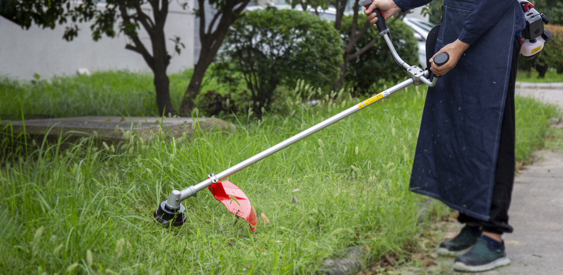 The Ultimate Guide to Selecting and Maintaining Professional Garden Tools